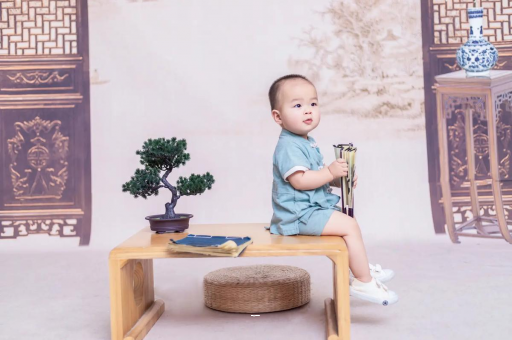 东营宝宝多久不用拍嗝
